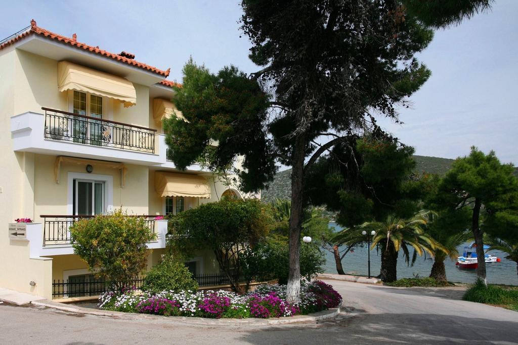 Ferienwohnung Philoxenia Ganossis Ermioni Exterior foto